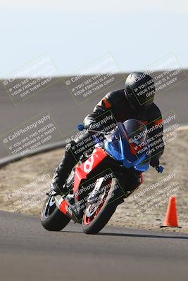 media/Nov-02-2025-Lets Ride (Sun) [[f7a3caa734]]/C Group/1240pm (Turn 2 Outside)/